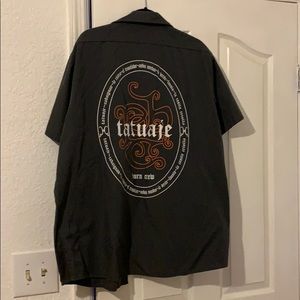 Men’s short sleeve button shirt